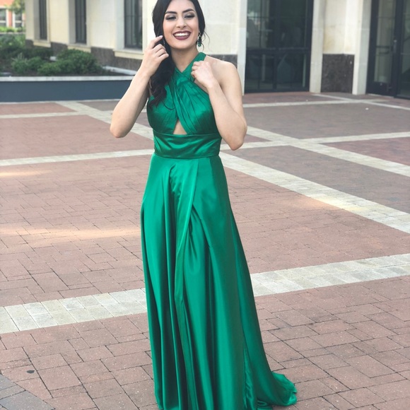 Emerald Green Formal Gown - Picture 4 of 7